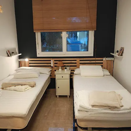 民宿 La Casa Mariposa, Uniquement 1chambre Et 1sdb Privees Dans Un Partage 马尼尔瓦