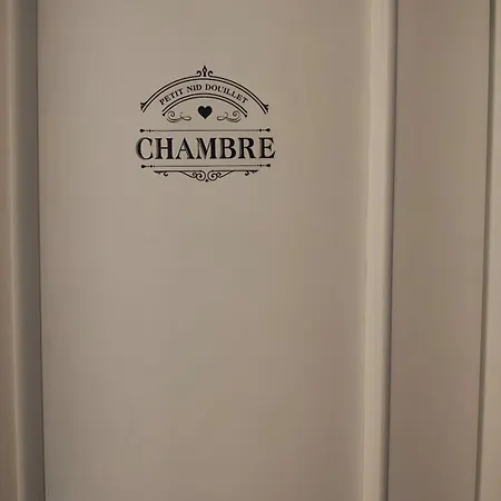 La Casa Mariposa, Uniquement 1chambre Et 1sdb Privees Dans Un Partage 民宿 马尼尔瓦